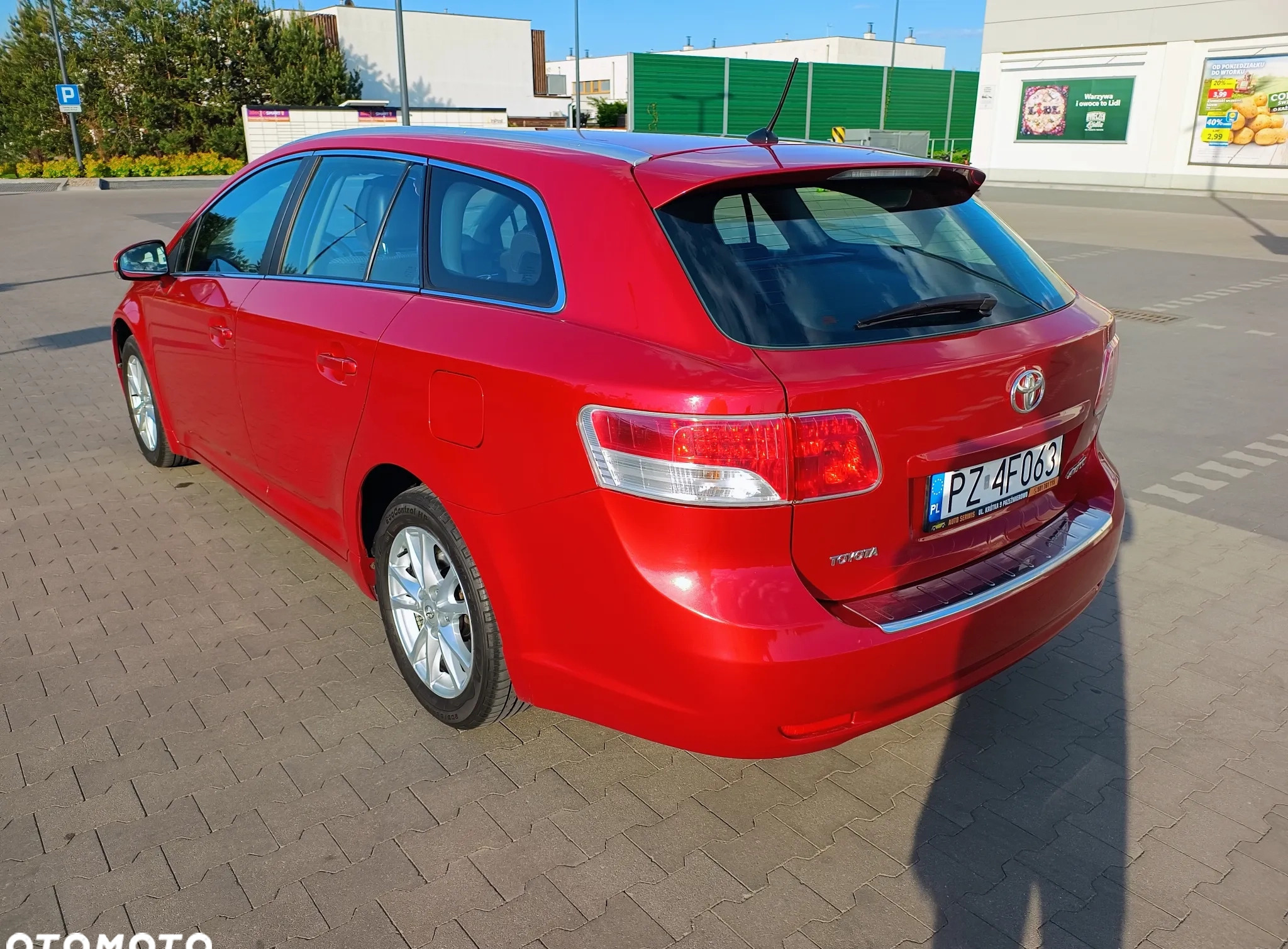 Toyota Avensis cena 30900 przebieg: 245000, rok produkcji 2010 z Żagań małe 121